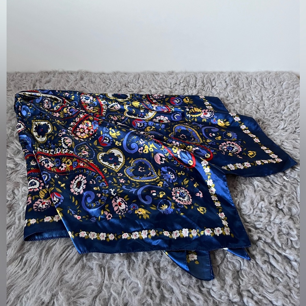 head scarf